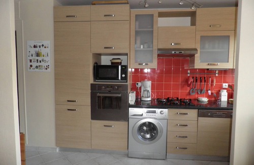 Belleville Apartment | Elegant Paris Apartment with Spa & Breakfast Included