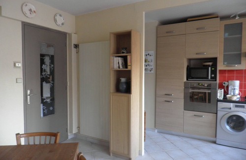Belleville Apartment | Elegant Paris Apartment with Spa & Breakfast Included