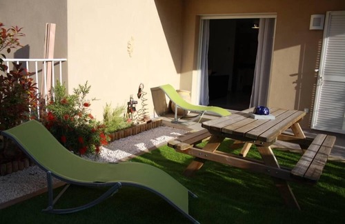 Saint-Florent Apartment | Oceanfront Apartment in Saint Florent - Rated 10/10