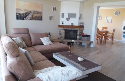 Morsdorf Apartment | Perfect Family Getaway at Brückenhof with Ocean View