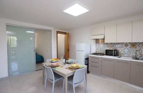 Defensola Apartment | Exceptional Oceanfront Apartment in Vieste with Spa & Pool