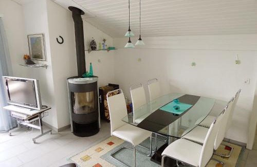 Emmetten Apartment | Family-Friendly Apartment Flodana: Top-Rated Stay Awaits