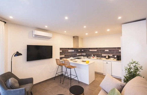 Distrito Sur Apartment | Cozy Apartment 'Flores De Cordoba Clavel 4' with Wi-Fi