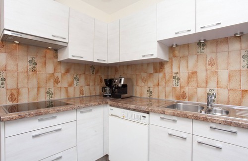 Le Suquet Apartment | Oceanfront Apartment FOOT IN THE WATER - 9.8/10 Rating