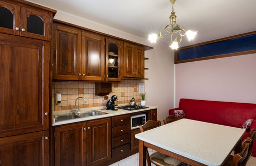 Borgo Roma Apartment | Apartment for 4/5 people on two floors