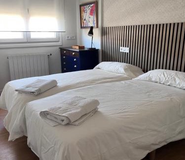 Las Arenas Apartment | Cozy Oceanfront Apartment for 4 in Lejona Casa Natalia