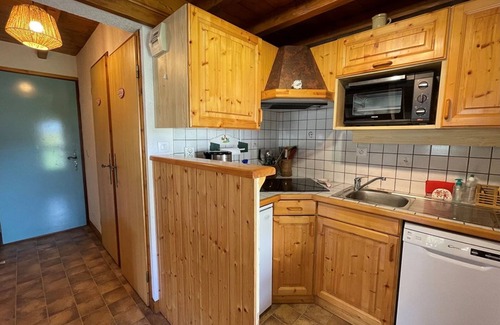 Crest-Voland Apartment | Cozy Apartment Crest-Voland for 4 with Kitchen Amenities