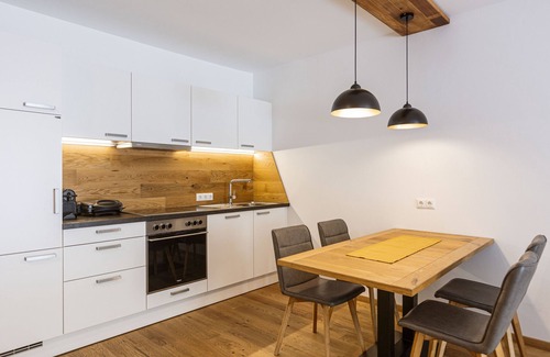 Turracher Hohe Apartment | Cozy Apartment for Two with Kitchen & Child-Friendly Amenities