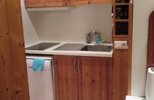 Plagne Villages Apartment | Inviting Apartment in La Plagne with Spa & Hot Tub Access