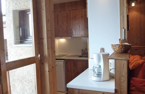 Plagne Villages Apartment | Inviting Apartment in La Plagne with Spa & Hot Tub Access