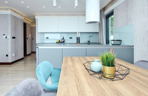 Selce Apartment | Discover Apartment Fran 5: Private Pool & Ocean Views