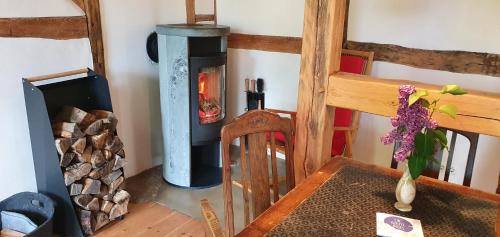 Pantow Apartment | Cozy Apartment Freterg Holt: Oceanfront Retreat Near Binz