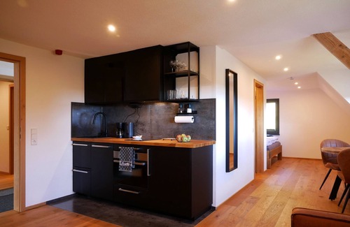 Rinken Apartment | Apartment 'Fuchs' with Mountain View and Wi-Fi