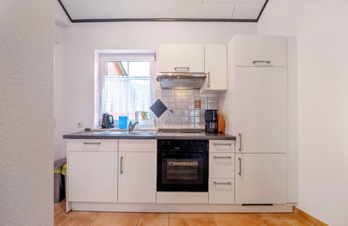 Maring-Noviand Apartment | Relax at Gästehaus Mühlenhof with Private Terrace & Garden