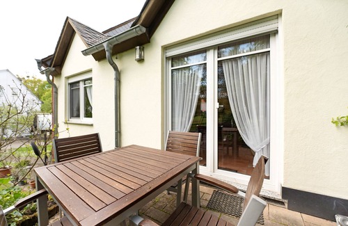 Maring-Noviand Apartment | Relax at Gästehaus Mühlenhof with Private Terrace & Garden
