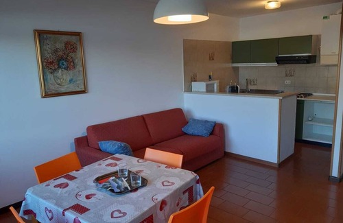 Calceranica al Lago Apartment | Discover 'Garden Alle Barche - Cinzia 5' with Lake View