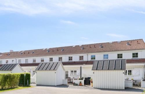 Nykobing Sjaelland Apartment | Cozy Apartment Galia: A Family Retreat Near Sealand Beach