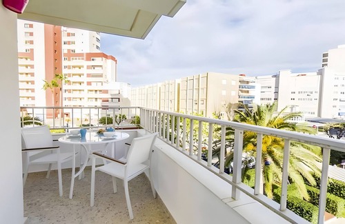 Grau i Platja Apartment | Apartment 'Gandiaziar Premium' with Wi-Fi and Air Conditioning