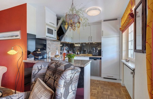 Hoechenschwand Apartment | Apartment 'Garden Suite' with Mountain View, Private Terrace and Wi-Fi