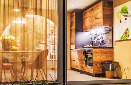 Ronco sopra Ascona Apartment | Inviting Apartment Garden Suite with Pool and Family-Friendly Amenities