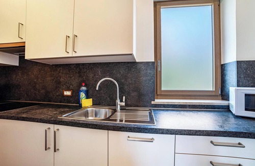 Schenna Apartment | Cozy Apartment "Gartenheim Josef" with Pool & Mountain Views