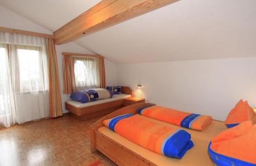 Kapfing Apartment | Comfortable Stay at Apartment Gasteighof-1 with Family Amenities