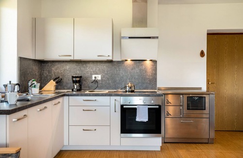 Luson Apartment | Cozy 'Gatscherhof Abendrot' with Mountain View & Garden
