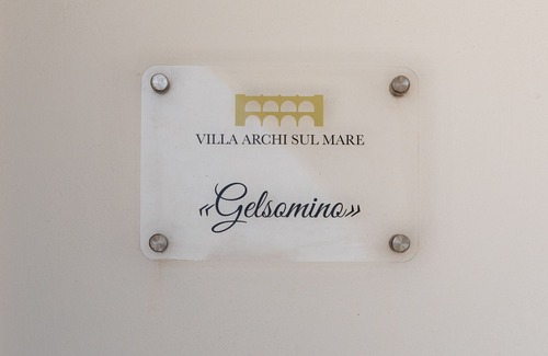 Cava dʼAliga Other | Apartment 'Gelsomino in Villa Archi' with Sea View & Shared Pool