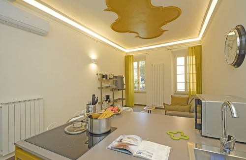 Gargnano Apartment | Unwind at Gemhouse Ambra: 10/10 Rated Near Garda Lake
