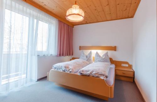 Schonbach Apartment | Family-Friendly Stay at Apartment Oberkofler-1 by Interhome