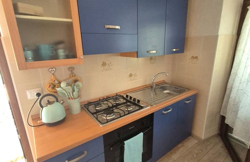 Cino Apartment | Apartment 'Girasole' with Mountain View, Private Garden and Wi-Fi