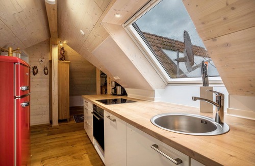 Oberkirch Apartment | Cozy Apartment 'Gisela Müller' with Mountain View & Wi-Fi