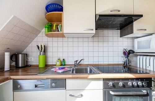 Hauert Apartment | Experience Apartment 'Gode Sünn' with Garden & Wi-Fi