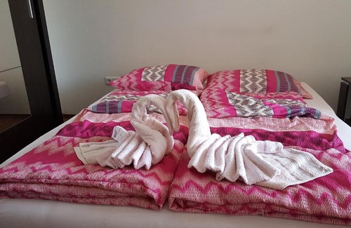 Fojnica Apartment | Highly Rated Apartment Gold City - Pet and Child Friendly
