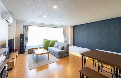Goto Apartment | Family-Friendly Apartment Goto with Breakfast Included