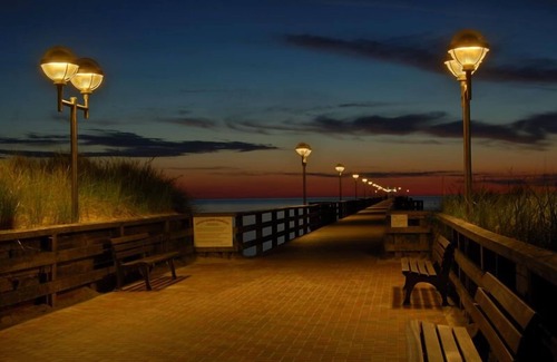 Graal Apartment | Beachside Apartment Graal Müritz - Rated 9.2 with Pool