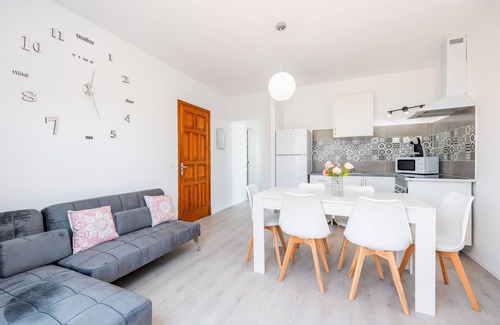 Cala Ferrera Apartment | Relaxing Apartment 'Gran Sol 8' with Pool & Ocean View