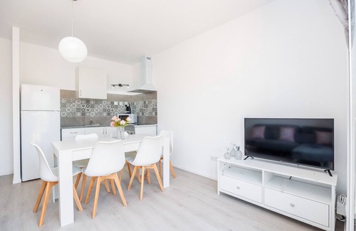 Cala Ferrera Apartment | Relaxing Apartment 'Gran Sol 8' with Pool & Ocean View