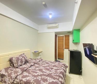 South Tangerang Apartment | Apartment greenlake view by lens room