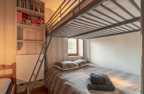 Les Gets Apartment | Inviting Apartment Grizzly - 2-Bedroom Ski In/Out Retreat