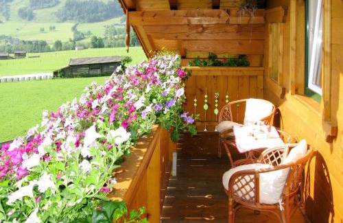 Leogang Apartment | Family-Friendly Getaway at Apartment Gruber by Interhome