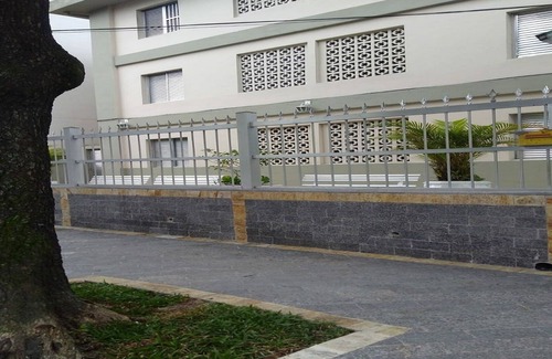 Jardim Sao Miguel Apartment | Cozy Apartment Guarujá - Beachfront with Pool & Ocean View