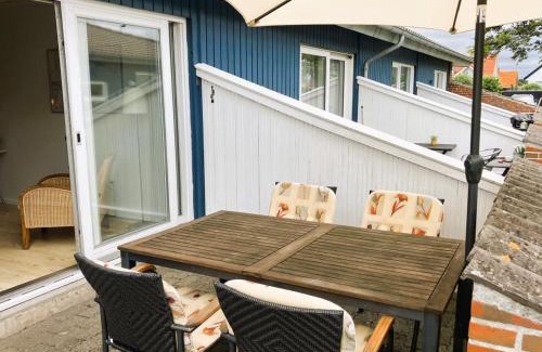 Bogense Apartment | Cozy Apartment Gudke - Steps from the Sea in Funen