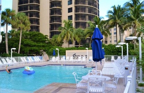 South Island Apartment | Oceanfront Apartment at Gullwing Beach Resort – 4-Star Escape