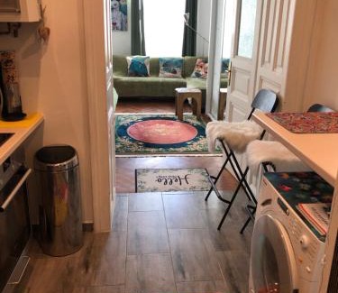 Hundsturm Apartment | Good Mood Apartment: Guest Rated 9.7/10 for Comfort