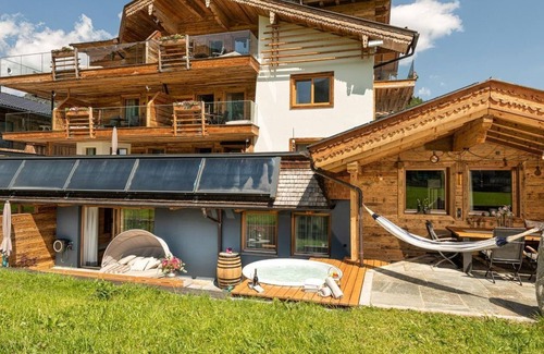 Pertisau Apartment | Discover Apartment Höhenluft 7 - Pet Friendly & Family Ready