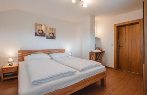 Muhlbach im Pinzgau Apartment | Family-Friendly Stay at Apartment Hüttaler by Interhome