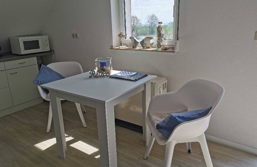 Stolpe Apartment | Pet-Friendly Apartment Haffblick with Large Balcony