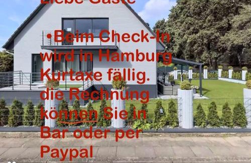 Neugraben-Fischbek Apartment | Pet-Friendly Apartment in Hamburg Süd for Family Getaways