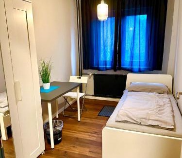 Neugraben-Fischbek Apartment | Pet-Friendly Apartment in Hamburg Süd for Family Getaways